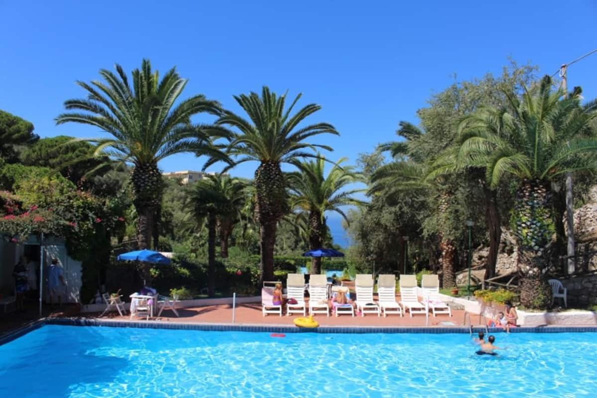 Un Paradiso A Sorrento Con Piscina Massa Lubrense Εξωτερικό φωτογραφία