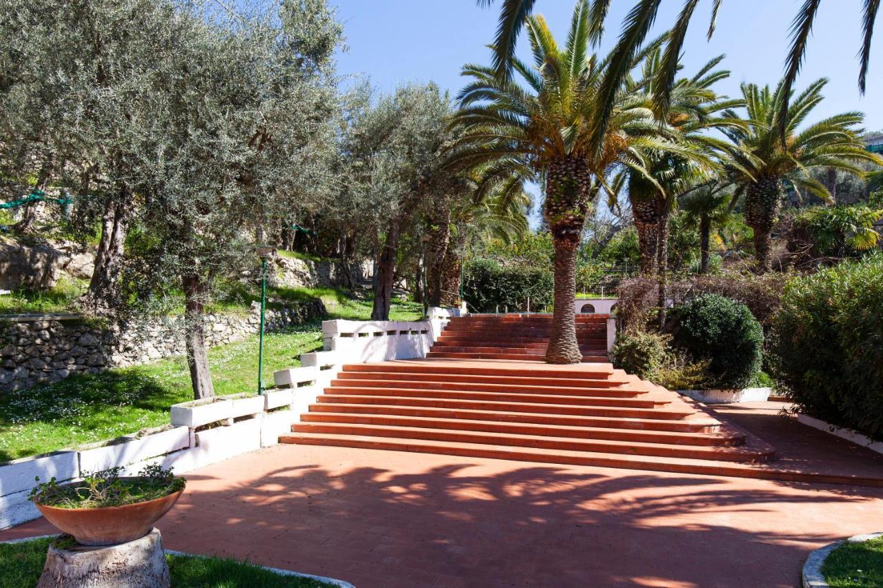 Un Paradiso A Sorrento Con Piscina Massa Lubrense Εξωτερικό φωτογραφία